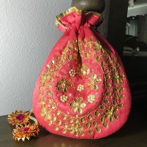 RAW SILK POTLI